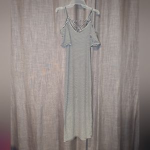 Black & White striped maxi dress Size S